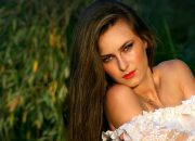 Dilema Cantik dan Tidak Percaya Diri, Bagaimana Mengatasi Harga Diri Rendah