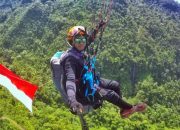 Cepy Avey, Pengibar Merah Putih di Langit Pasir Datar Galunggung