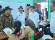 Gibran Rakabuming Apresiasi Program Makan Siang Gratis di SMAN 70, Menu Paling Mewah!