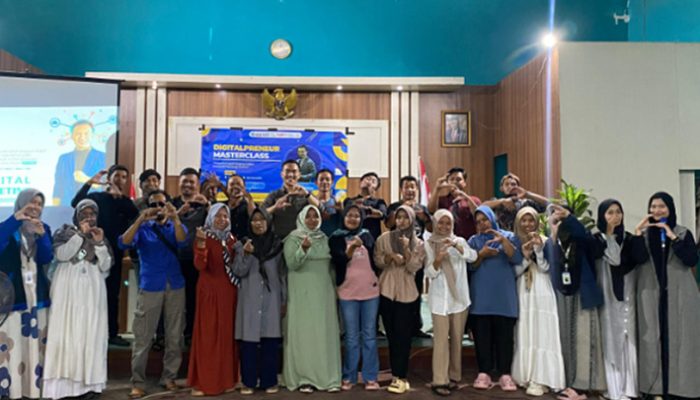 Tim PPK Ormawa UPI Tasikmalaya Dorong Usaha Lokal Jadi Peluang Global