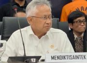 Mendikti Saintek Evaluasi Permendikbud Nomor 44 Tahun 2024