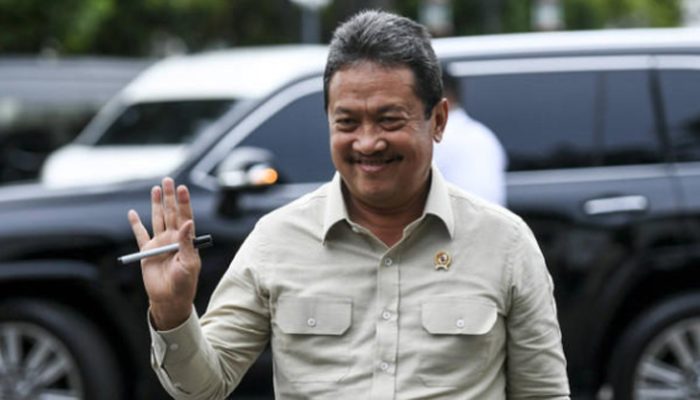 Menteri Kelautan dan Perikanan Sebut Pemasang Pagar Laut di Tangerang Masih Diselidiki