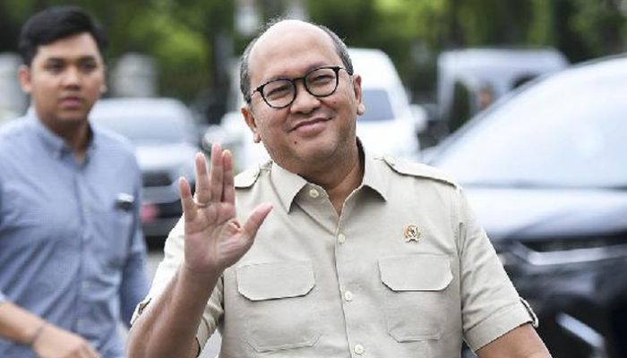 Menteri Rosan: Apple Investasikan Rp16 Triliun untuk Bangun Pabrik AirTag di Batam