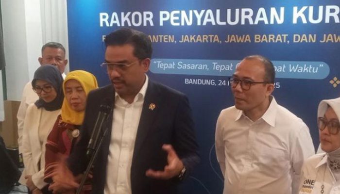 Pemerintah Dorong Penyaluran KUR Rp 300 Triliun di 2025 dengan Distribusi Tepat Sasaran