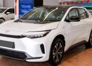 Toyota bZ4X, Mobil Listrik Premium dengan Desain Futuristik yang Bikin Melirik