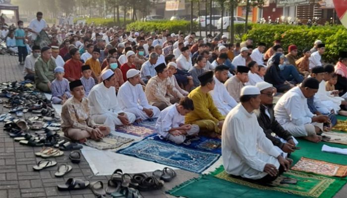 Hilal Terlihat di Saudi, Masjid di Solo Gelar Idulfitri 30 Maret