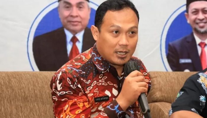 Kemendagri Tegaskan Ormas Tak Boleh Bertindak Layaknya Polisi