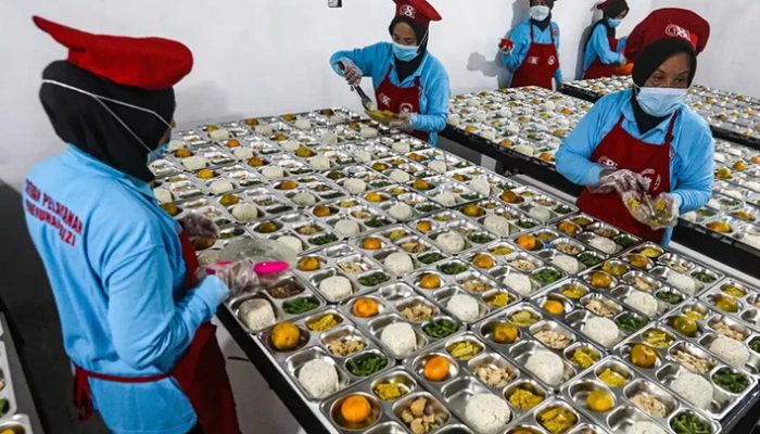 Beban Kerja Bertambah, SMKN 4 Yogyakarta Ajukan Penghentian Program MBG
