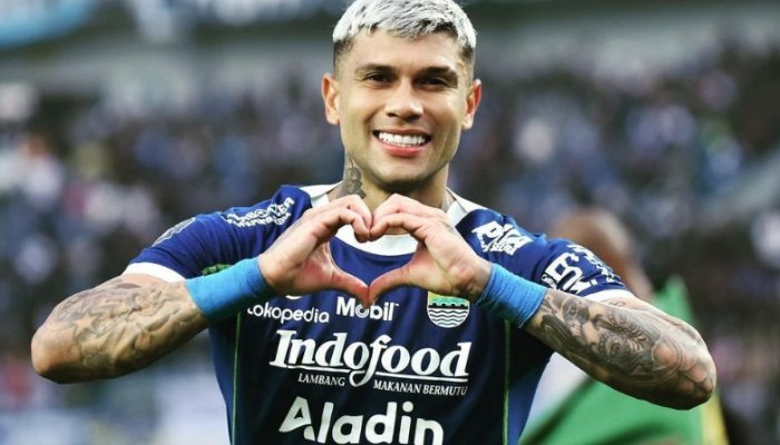 Persib Bandung Incar Winger Asing, Gantikan Peran Ciro Alves?
