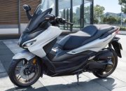 Honda Forza 250 Terbaru Hadir dengan Layar TFT dan Fitur Makin Canggih