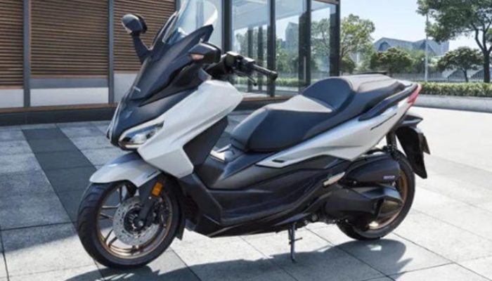 Honda Forza 250 Terbaru Hadir dengan Layar TFT dan Fitur Makin Canggih