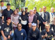 Paguyuban SOBAR Salurkan Baksos ke 71 KK di Kawali Ciamis