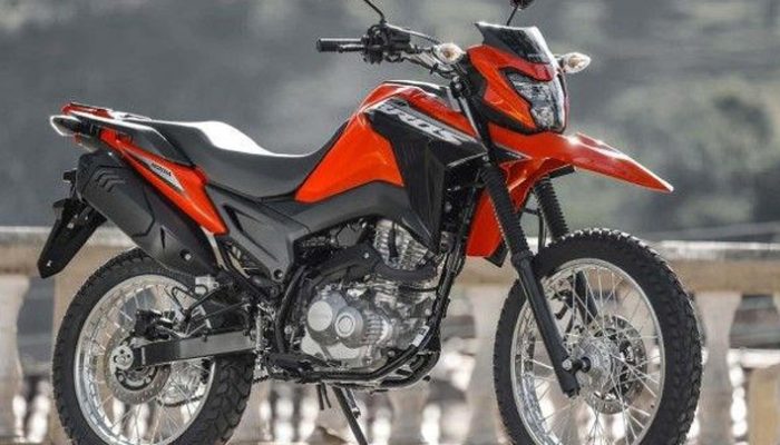 Honda NXR 160 Bros 2026, Motor Trail Tangguh Siap Lawan KLX150