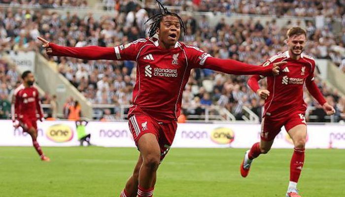 Rio Ngumoha Ukir Sejarah, Liverpool Tekuk Newcastle 3-2 di Menit ke-100