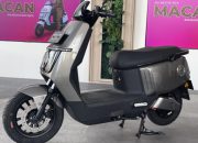 Polytron Fox 200 Punya Alarm, Bikin Aman Buat Emak-emak Sein Kanan Belok Kiri