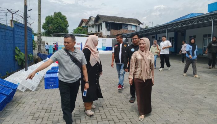 Komitmen Jaga Mutu MBG, Sestama BGN Tinjau SPPG Panglayungan Tasikmalaya