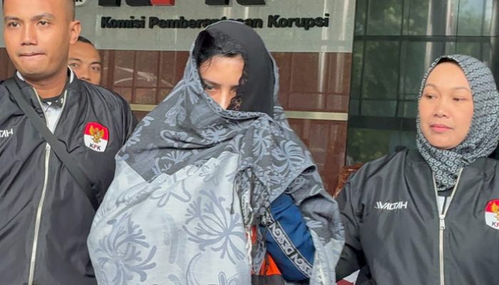 KPK Ungkap Aliran Duit Korupsi Bupati Pekalongan, Suami dan Anak Ikut Terima Miliaran